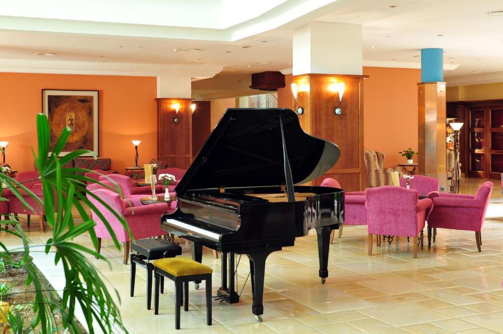 巴罗萨皇宫酒店 奇克拉纳－德拉弗龙特拉 外观 照片