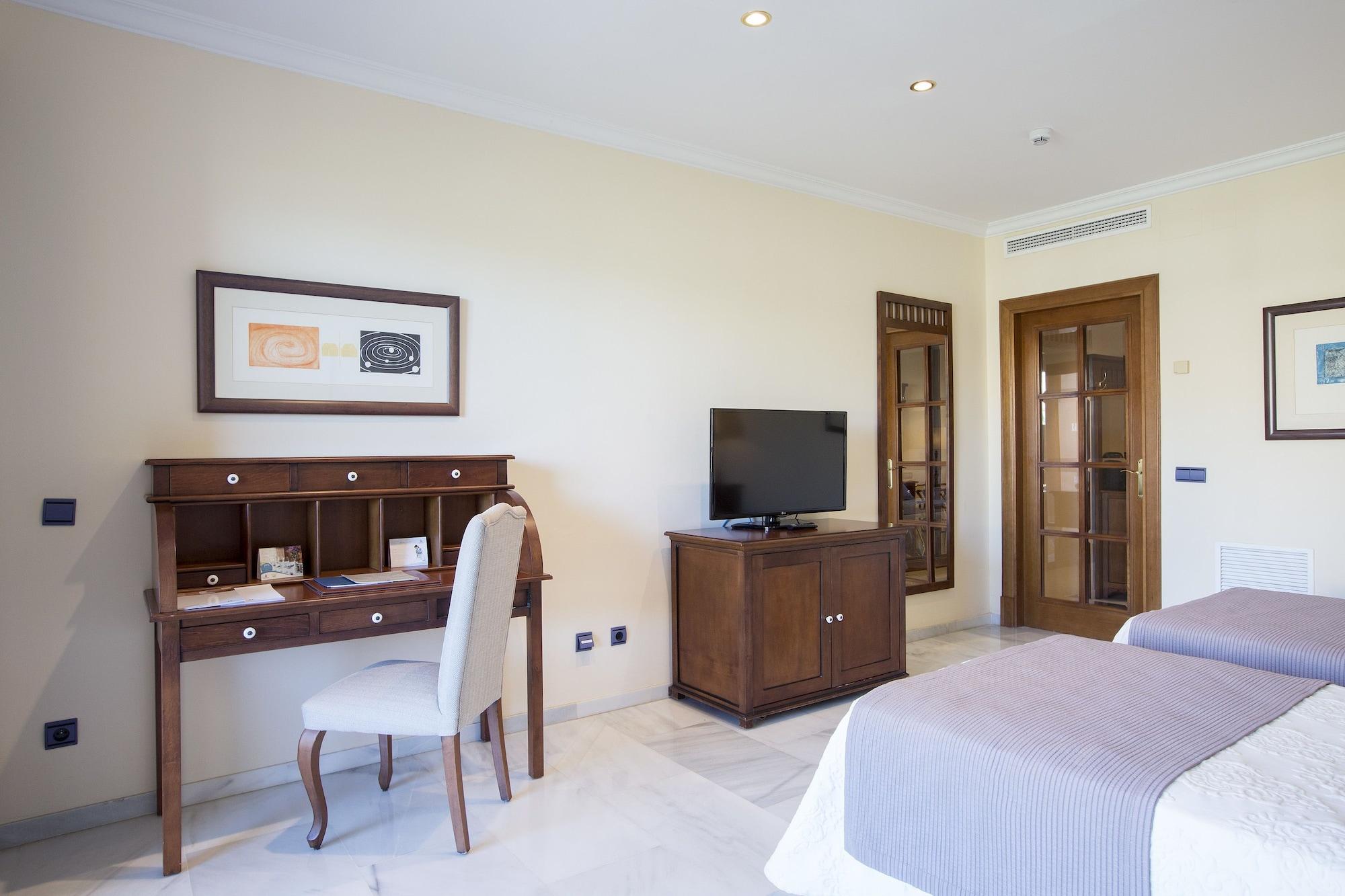 巴罗萨皇宫酒店 奇克拉纳－德拉弗龙特拉 外观 照片